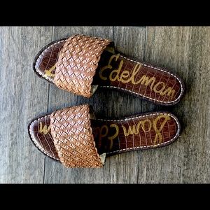 San Edelman Brown Woven Slide